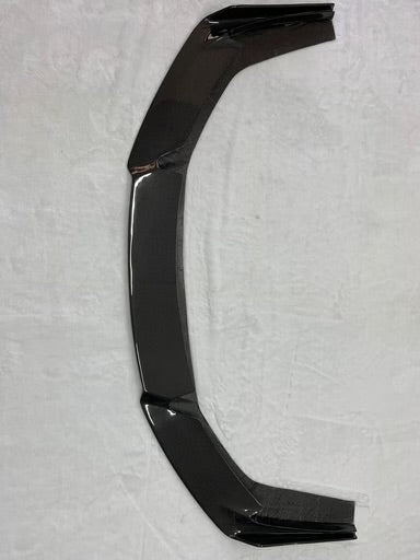 Lamborghini Urus trunk spoiler