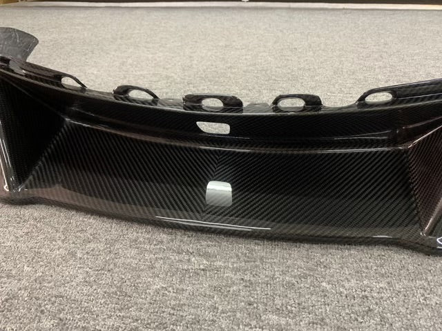 V Style Front Lip