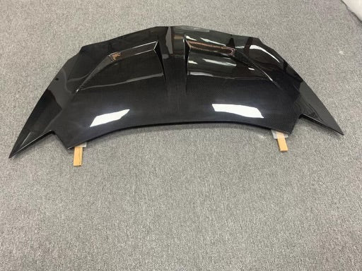 Lamborghini Aventador Carbon Hood